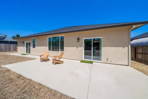 1366 Bonhurst Dr, Redding, CA 96003 photo 25