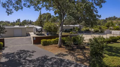 1889 Whaley Rd, Redding, CA 96003 photo 32