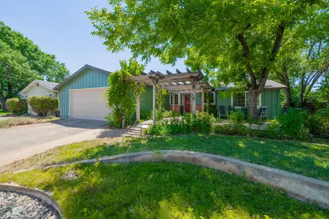 2285 Jonquil Way, Redding, CA 96002