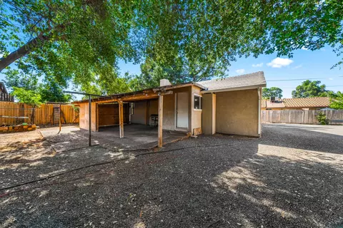 3123 Churn Crk Rd, Redding, CA 96002 photo 12