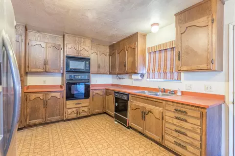 19066 River Crest Dr, Anderson, CA 96007 photo 7