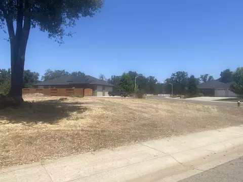 7406 Caballo Way, Redding, CA 96002 photo 9