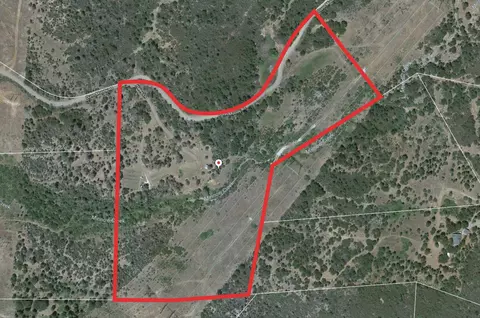 18183 Haley Ln, Round Mountain, CA 96084 photo 3