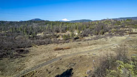 18183 Haley Ln, Round Mountain, CA 96084 photo 10