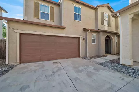 2389 La Villa Way, Redding, CA 96003 photo 10