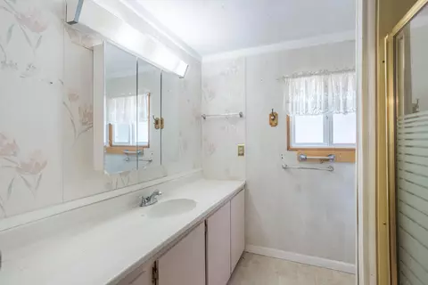 Undisclosed, Redding, CA 96001 photo 11