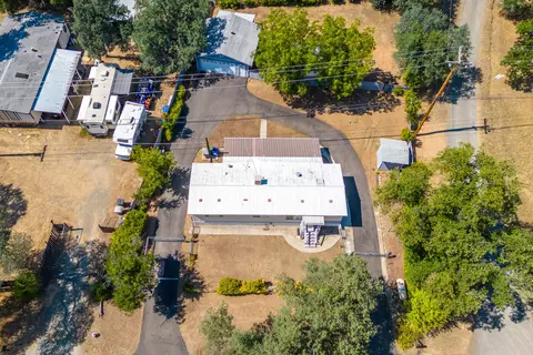 Undisclosed, Redding, CA 96001 photo 22