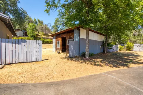 Undisclosed, Redding, CA 96001 photo 17