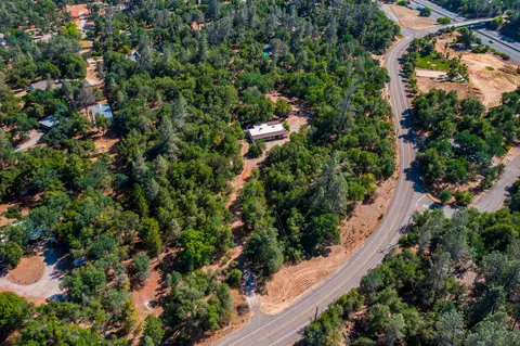 19295 Union School Rd, Redding, CA 96003 photo 38