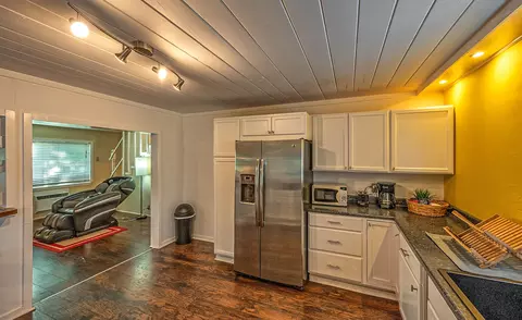 5881 Reno Ln, Redding, CA 96001 photo 13