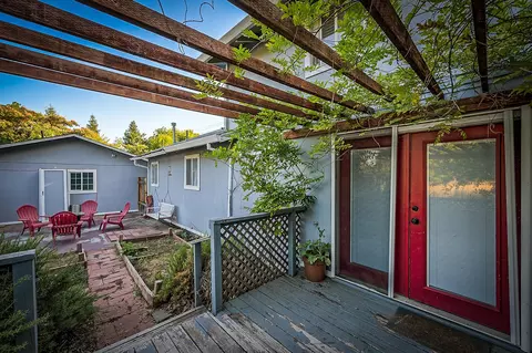 5881 Reno Ln, Redding, CA 96001 photo 34