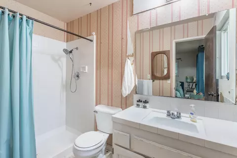 3887 Westgate Ave, Redding, CA 96001 photo 24