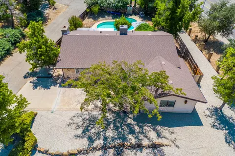 3887 Westgate Ave, Redding, CA 96001 photo 8