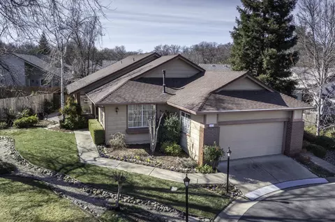1313 Chaos Walk, Redding, CA 96003 photo 2