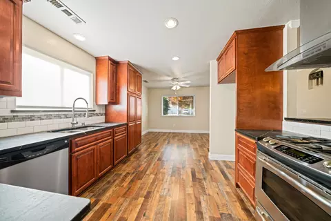 1939 Mary Lake Dr, Redding, CA 96001 photo 9
