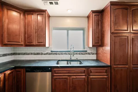 1939 Mary Lake Dr, Redding, CA 96001 photo 10