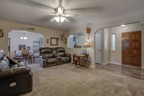 6955 Dennis Ct, Redding, CA 96001 photo 9