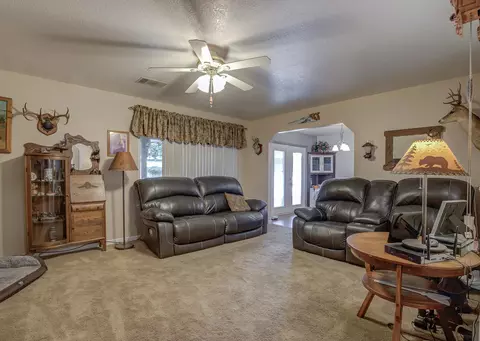 6955 Dennis Ct, Redding, CA 96001 photo 8