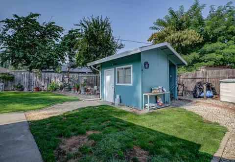 6955 Dennis Ct, Redding, CA 96001 photo 32
