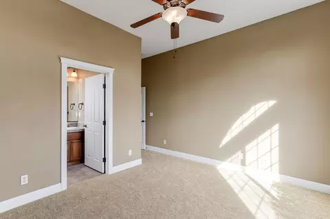 2074 Hedgerow Ave, Redding, CA 96003 photo 46