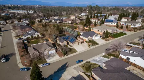 2074 Hedgerow Ave, Redding, CA 96003 photo 94
