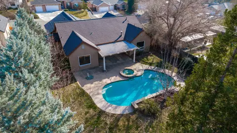 2074 Hedgerow Ave, Redding, CA 96003 photo 104
