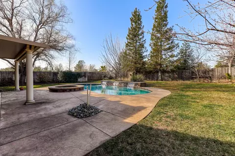 2074 Hedgerow Ave, Redding, CA 96003 photo 80