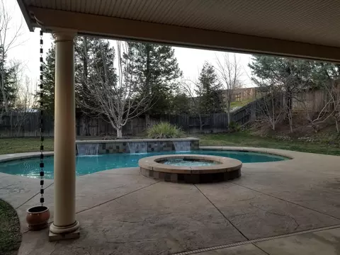 2074 Hedgerow Ave, Redding, CA 96003 photo 60