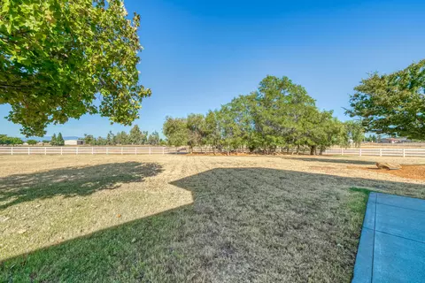 20040 Verner Ct, Red Bluff, CA 96080 photo 40