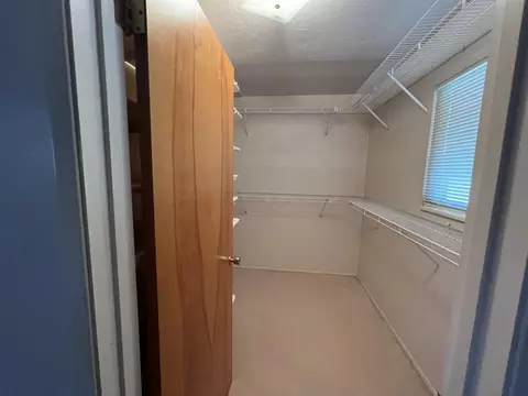 835 Middle St, Redding, CA 96003 photo 12