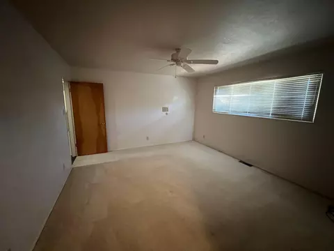 835 Middle St, Redding, CA 96003 photo 10