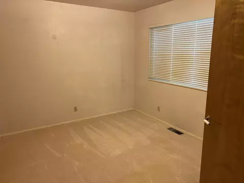 835 Middle St, Redding, CA 96003 photo 19
