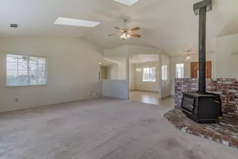 21960 Parkway Dr, Red Bluff, CA 96080 photo 6