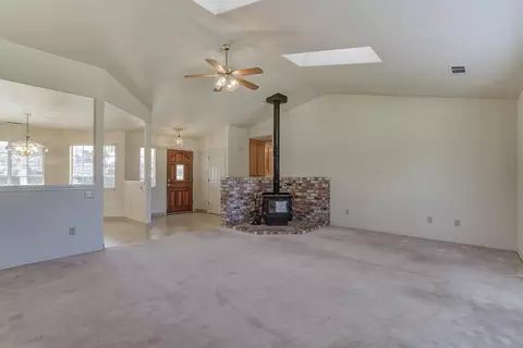 21960 Parkway Dr, Red Bluff, CA 96080 photo 8