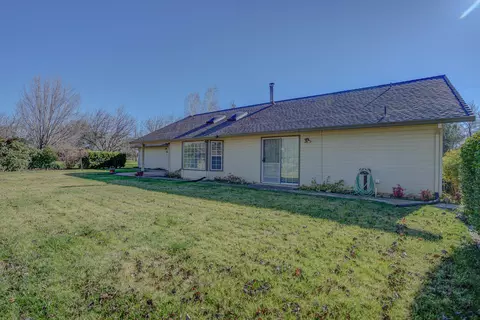 21960 Parkway Dr, Red Bluff, CA 96080 photo 55