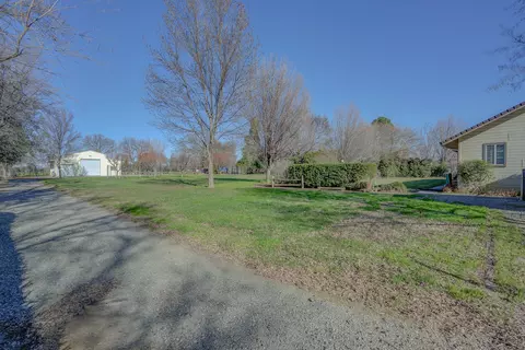 21960 Parkway Dr, Red Bluff, CA 96080 photo 57