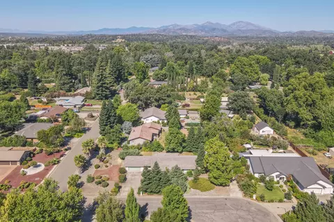 6460 Lucerne Ct, Redding, CA 96001 photo 50