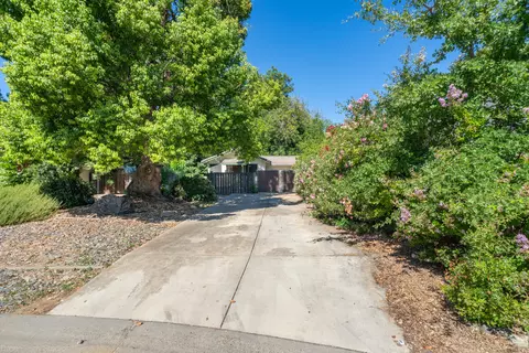 6460 Lucerne Ct, Redding, CA 96001 photo 40