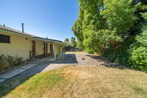 6460 Lucerne Ct, Redding, CA 96001 photo 38