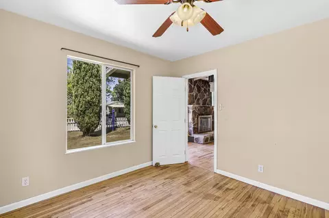 1277 Deodar Way, Redding, CA 96003 photo 5