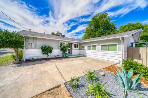640 Armstrong Ct, Red Bluff, CA 96080