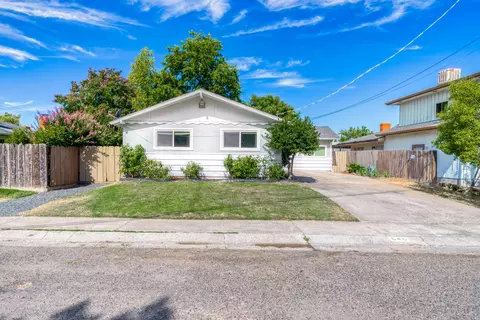 640 Armstrong Ct, Red Bluff, CA 96080 photo 3