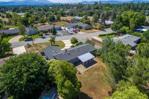 5045 Huntington Dr, Redding, CA 96002 photo 31