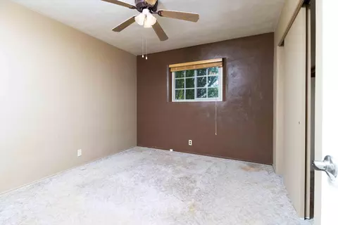 5045 Huntington Dr, Redding, CA 96002 photo 15