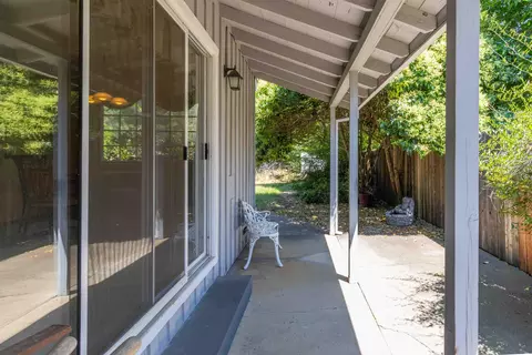 5045 Huntington Dr, Redding, CA 96002 photo 29