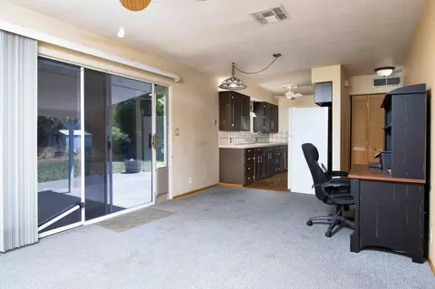 5045 Huntington Dr, Redding, CA 96002 photo 10