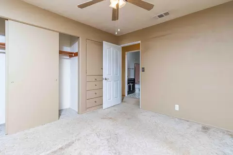 5045 Huntington Dr, Redding, CA 96002 photo 16