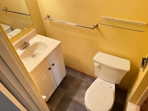 5045 Huntington Dr, Redding, CA 96002 photo 21