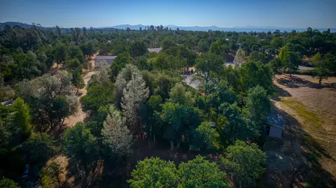 13462 Luna Dr, Redding, CA 96003 photo 68