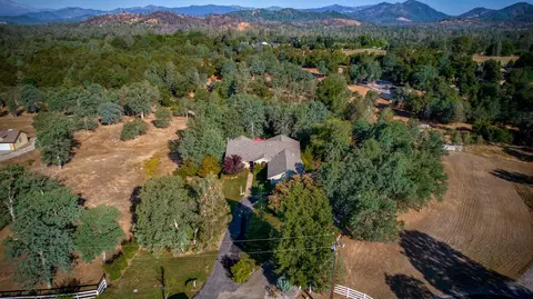 13462 Luna Dr, Redding, CA 96003 photo 64